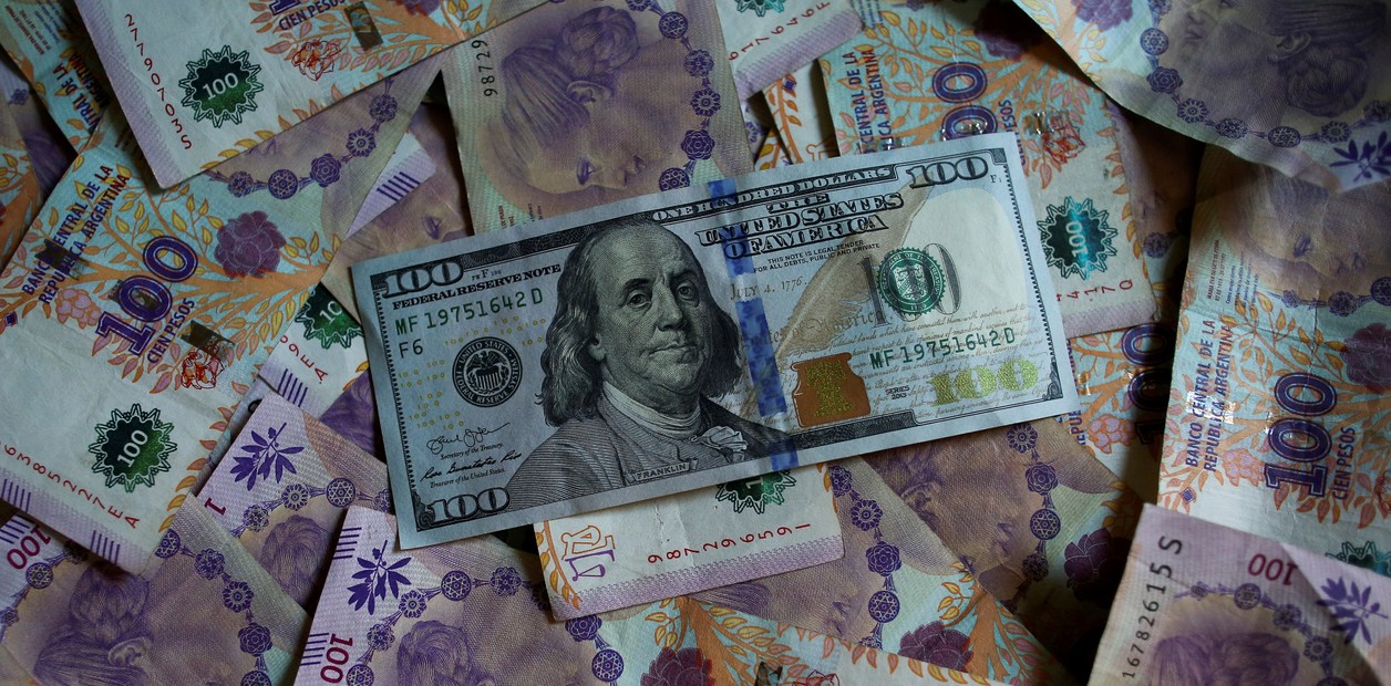 Dólar tarjeta hoy: a cuánto cotiza este viernes 14 de febrero