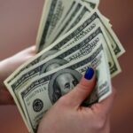 Utilice este título  a cuánto cotiza este martes 03 de febrero y cree en base a ese titulo original un titulo nuevo, preciso, comprensible y que no pierda relacion con el titulo original. Necesito que me devuelvas solo y nada mas que el titulo nuevo.