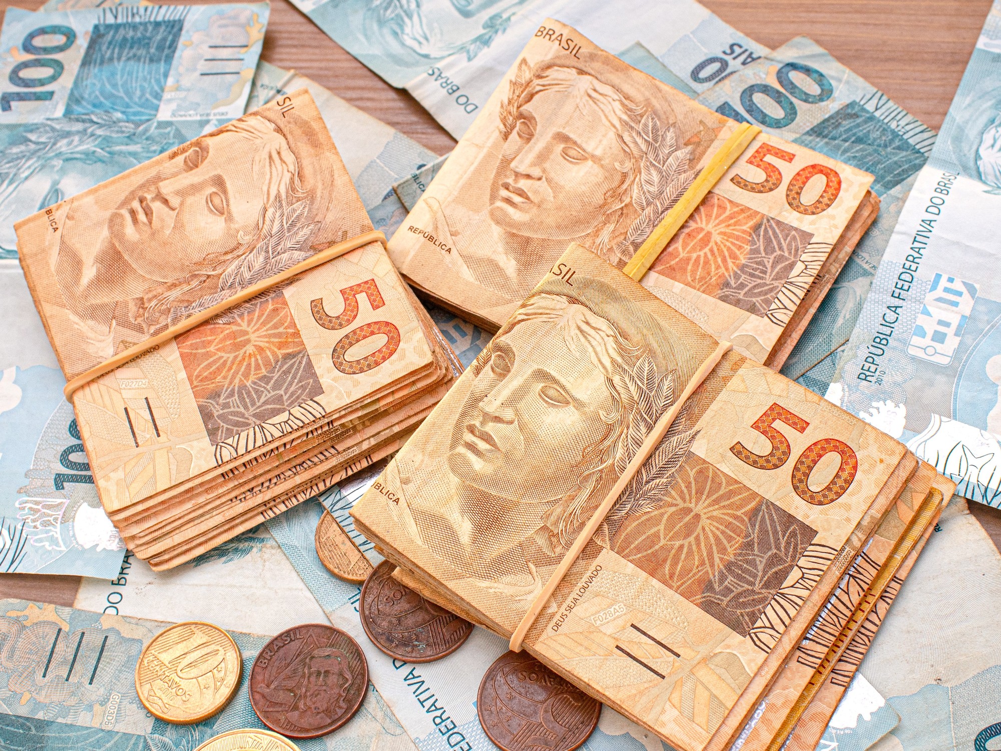 Real hoy: R$4,65 y dólar blue: R$5,55, este miércoles 12 de febrero