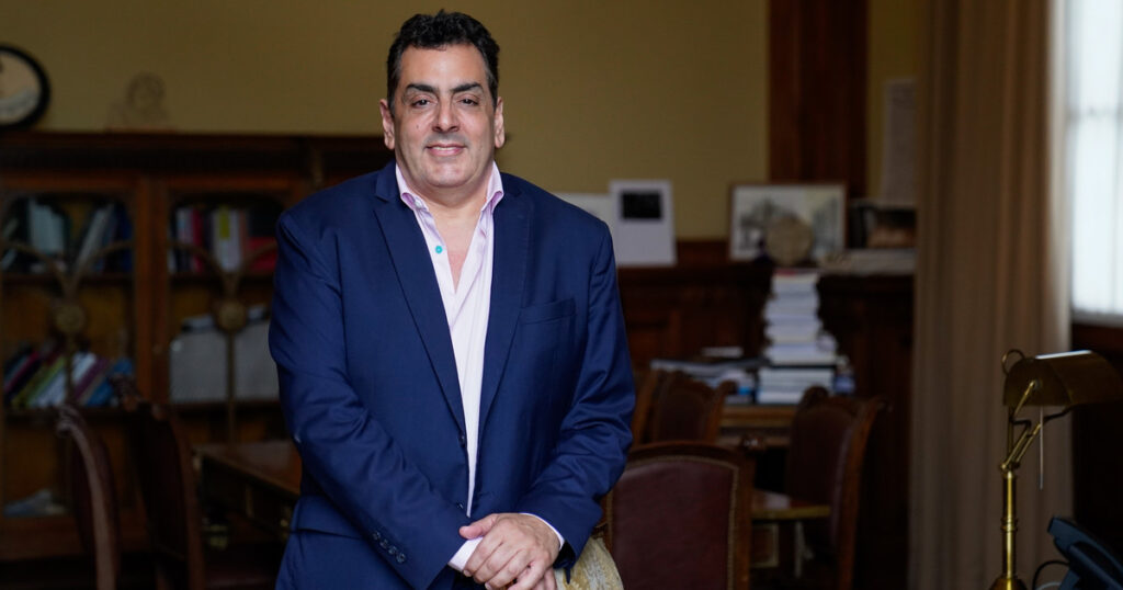 la conmovedora despedida de Leonardo Cifelli, quien fue su productor teatral