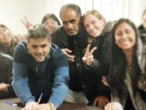 Revocan la libertad condicional a los Albini por falta de tobilleras
