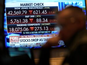 Acciones y bonos argentinos se recuperan: riesgo país cae a 717 puntos