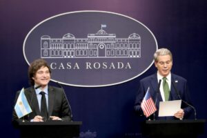 EE.UU. reafirma su apoyo a las reformas de Milei y resalta el papel de Luis Caputo