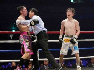 Combate épico entre Teraji y Akui: drama y suspenso en Japón