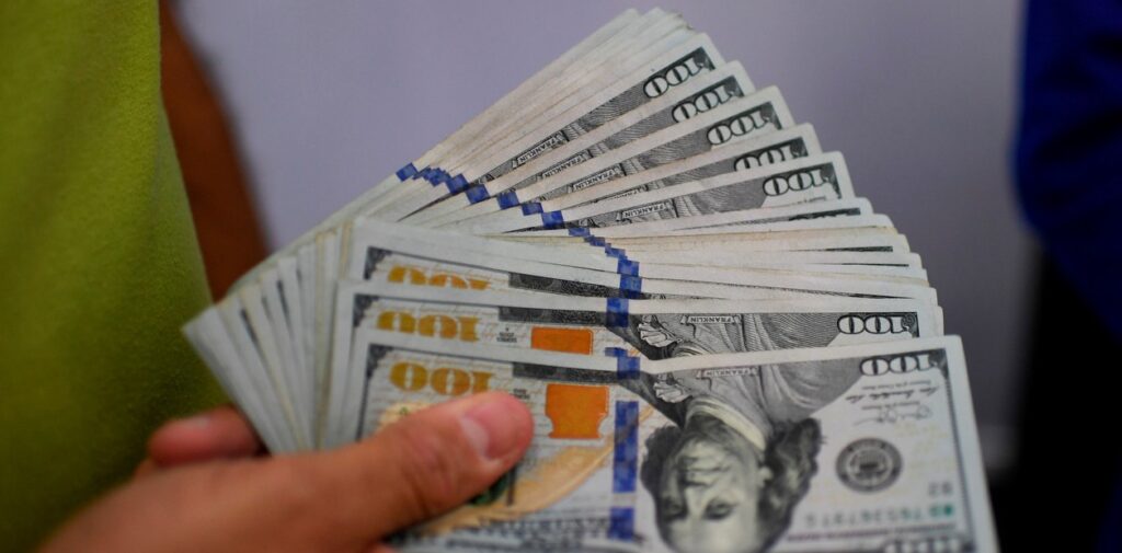Dólar hoy: a cuánto cotizan el oficial y sus diferentes tipos de cambio este jueves 06 de marzo