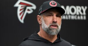 La NFL multó con 100 mil dólares a un entrenador por la broma pesada de su hijo de 21 años