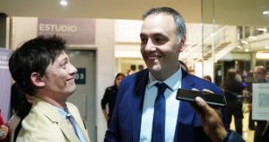 Manuel Adorni prometió cerrar el Canal de la Ciudad, donde se hizo el debate de candidatos legislativos en CABA