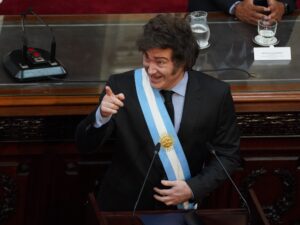 Otro error de Javier Milei: la aclaración de Clarín