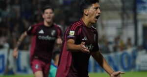 Así quedaron las tablas del Torneo Apertura 2025 de la Liga Profesional y cómo son los cruces de octavos de final