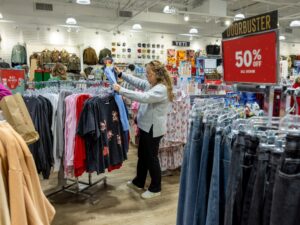 Apuesta por aranceles: aceptación de precios más altos en EE. UU.