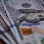Cotización del dólar oficial y paralelo el 4 de noviembre: minuto a minuto.