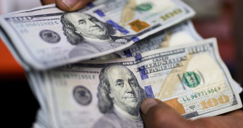 Dólar hoy y dólar blue, EN VIVO: a cuánto cotiza el oficial y cuál es el precio del paralelo este viernes 16 de mayo, minuto a minuto