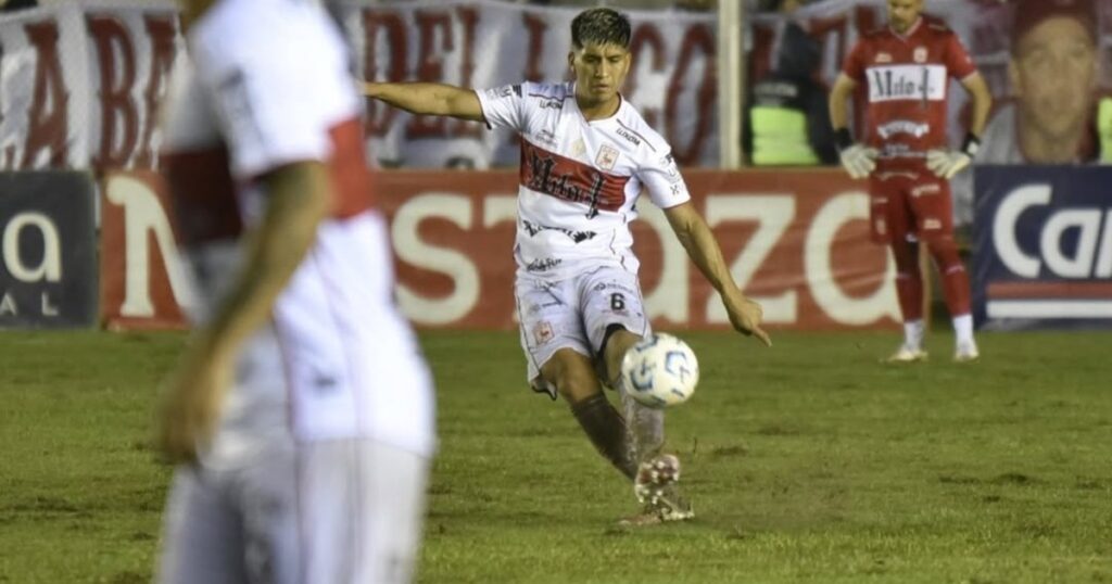 el club Morón lo desvinculó