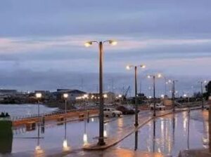 Un viernes con viento fuerte, frío y la posibilidad de lluvias