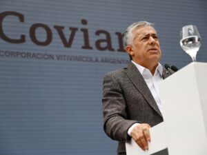 El drama de Bahía Blanca afecta la Vendimia y el reclamo por obra pública al quedar sin Milei y su gabinete