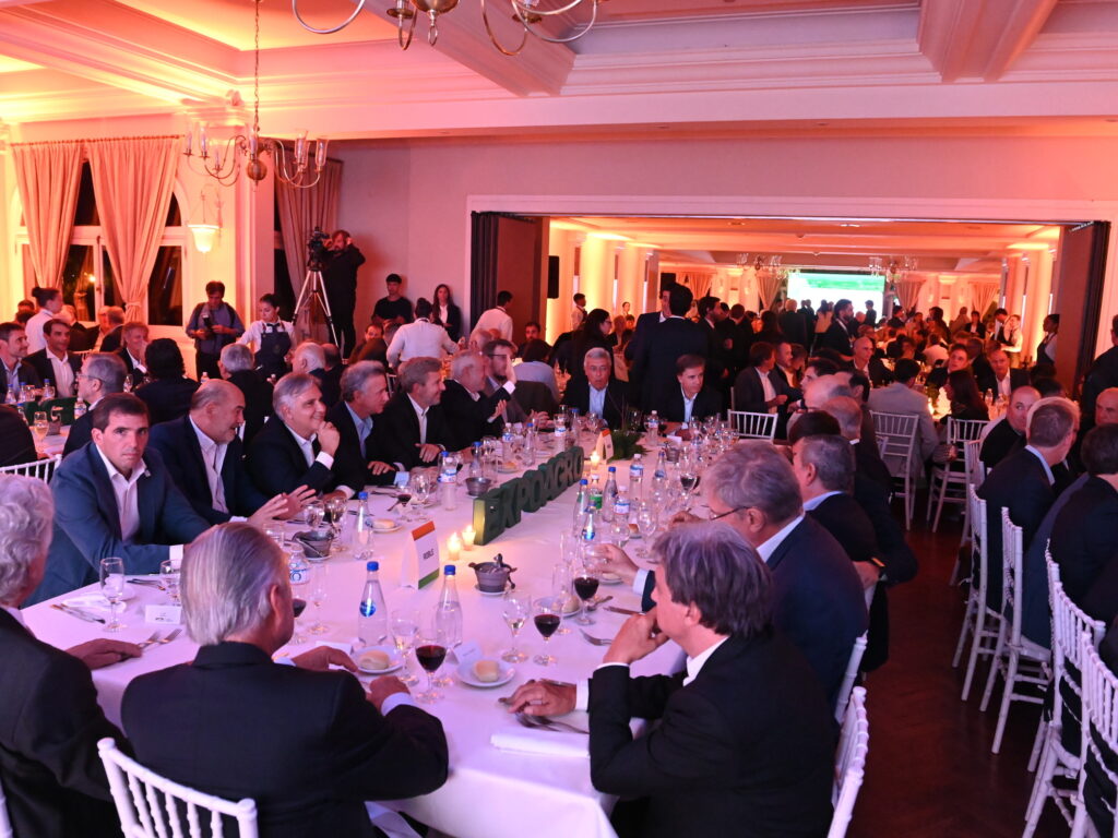 Expoagro: Cena por el fin de las retenciones y la tragedia de Bahía Blanca.