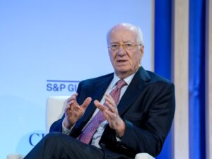 La producción de petróleo en Argentina se duplicará en 2 a 3 años, según Paolo Rocca.