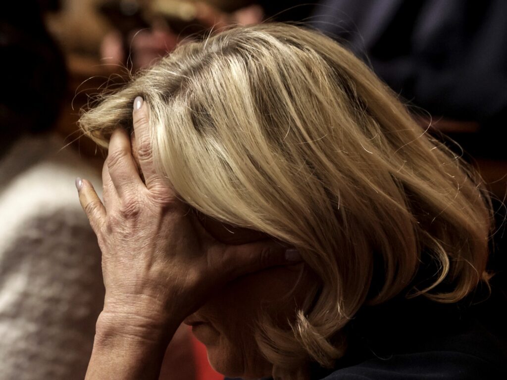 Marine Le Pen aún puede apelar su sentencia a pesar de su inhabilitación.