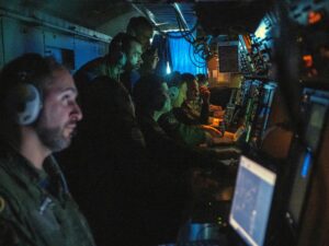 Navegando junto a Rusia: Estrategias de seguimiento y evasión en el Mar Báltico.