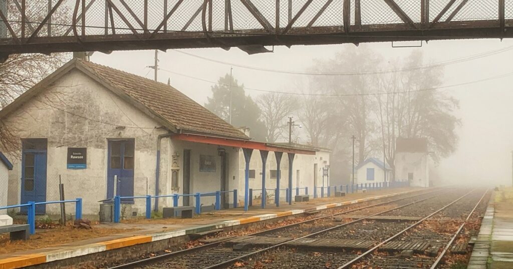 A solo dos horas de CABA, este pueblo cautiva con historia ferroviaria y delicias caseras perfecto para una escapada