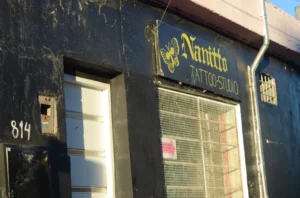 Robaron un centro de estética y barbería en Comodoro