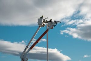 Reducción de calzada en la Ruta 3 por tareas de alumbrado en Comodoro