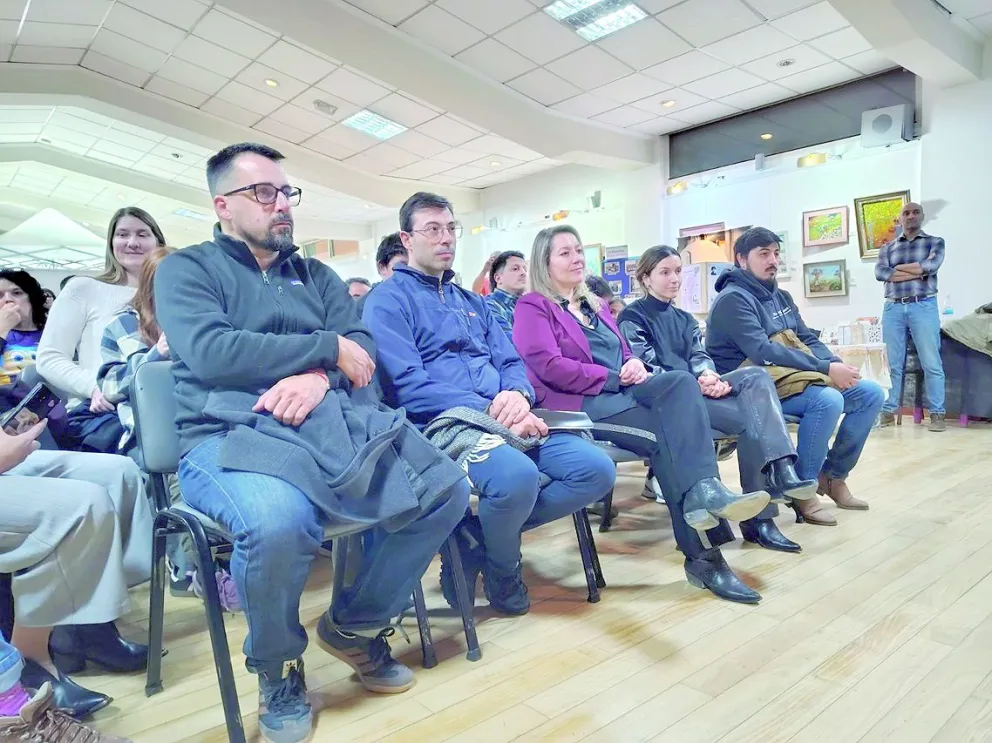 Esquel: Con gran éxito, finalizó la segunda edición de la Feria Municipal del Libro