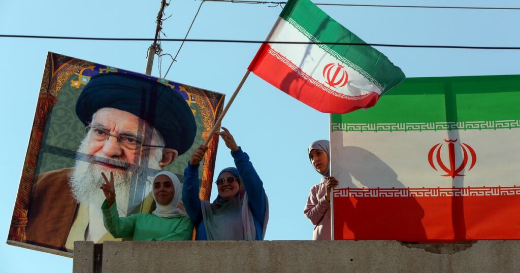 reapareció el ayatollah Alí Khamenei y afirmó que Irán le dio una "fuerte cachetada" a Estados Unidos