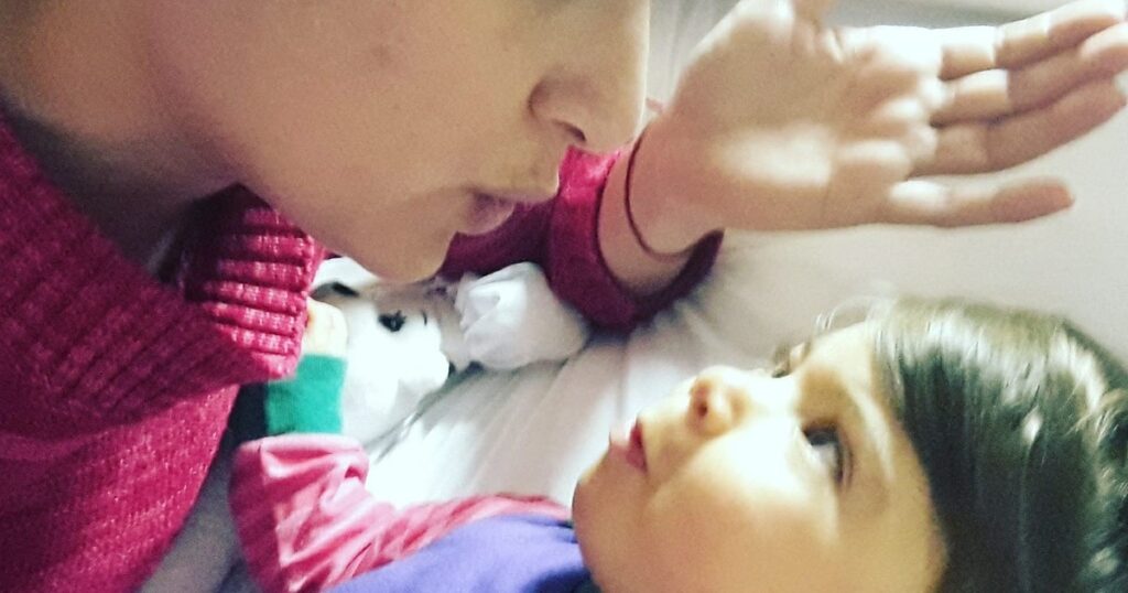 campaña solidaria para una niña con parálisis cerebral