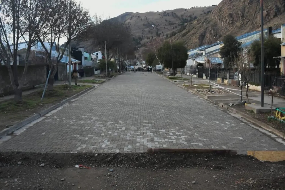 Esquel avanza con obras de infraestructura en los distintos barrios