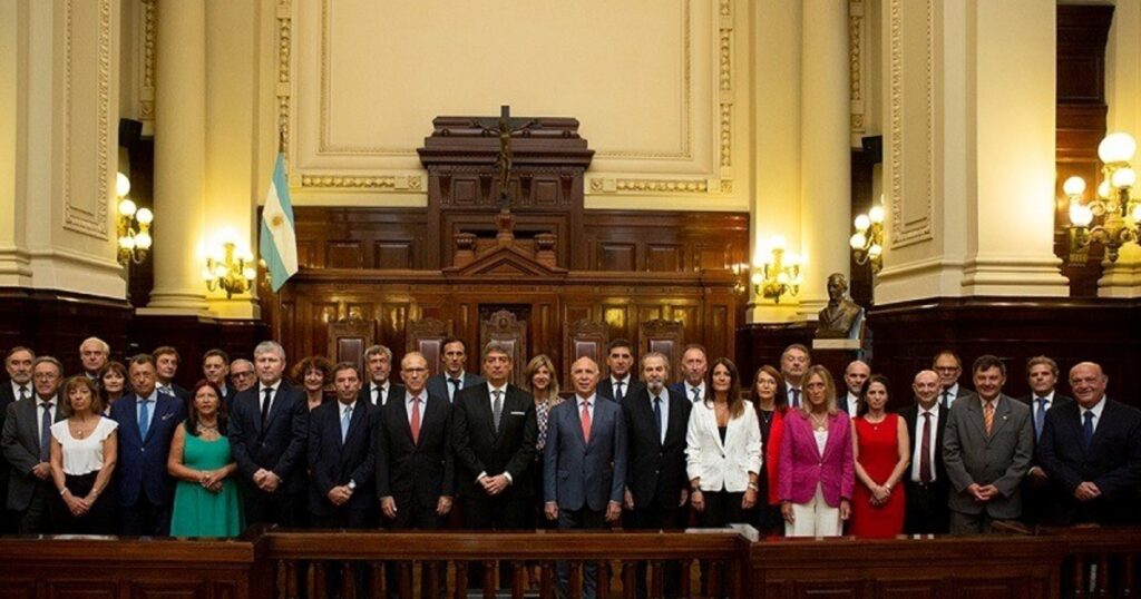 Pulseada entre el Gobierno y la Justicia por el destino de los bienes decomisados a corruptos, narcos o lavadores de dinero