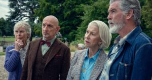 En Netflix, El club del crimen de los jueves, producida por Spielberg, es ligera, entretenida, ingeniosa y le sobran estrellas