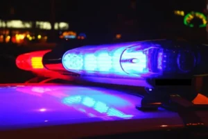 Una mujer resultó gravemente herida en un violento asalto