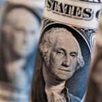 Utilice este título a cuánto cotiza este domingo 01 de marzo y cree en base a ese titulo original un titulo nuevo, preciso, comprensible y que no pierda relacion con el titulo original. Necesito que me devuelvas solo y nada mas que el titulo nuevo.