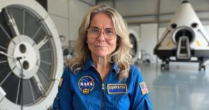 A los 56 años ganó 1 millón de dólares con su proyecto en la NASA, pero no la dejan cobrar el premio por una cláusula