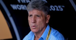 la explosiva renuncia del DT del Fluminense ante la prensa, tras la caída con Lanús