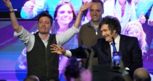 Los cambios en el gabinete, sujetos a los puentes en el Congreso mientras todos se ven ganadores en el triángulo de hierro