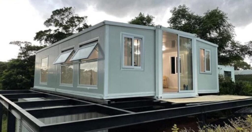 Cómo es la casa prefabricada de lujo y diseño vanguardista que se vende por Amazon