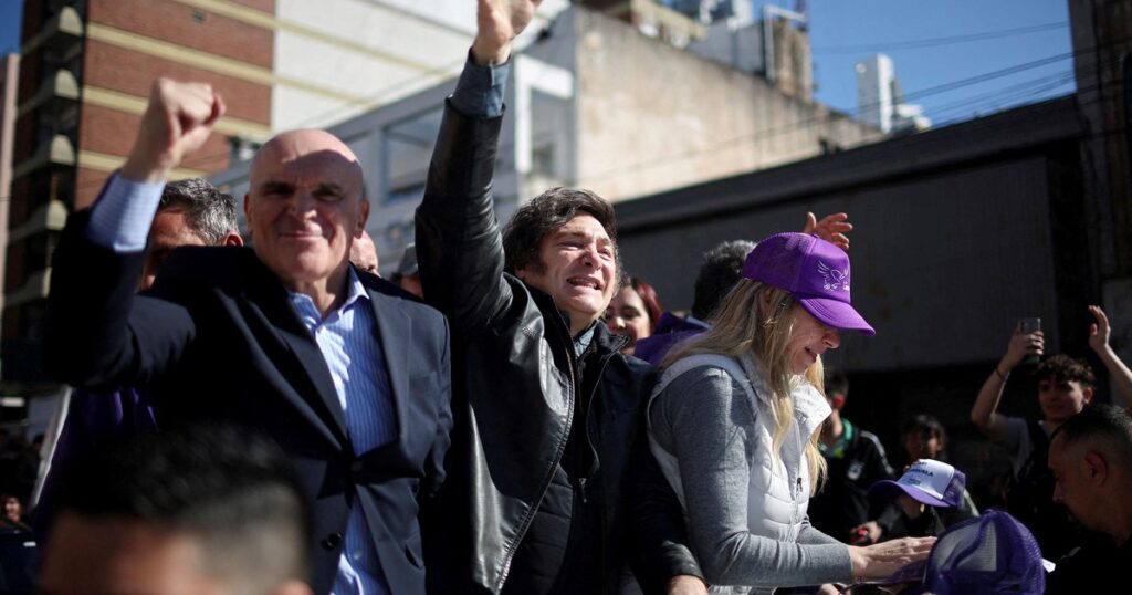 en medio del escándalo Espert, el Presidente viaja de campaña a Santa Fe y Entre Ríos