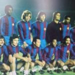 El argentino héroe y la estrella que perdió 4 mil dólares: un duelo en una cancha semivacía.