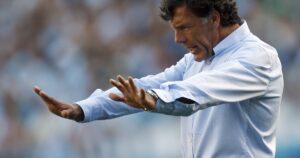 la noche en que se fue a dormir como DT de la Selección hasta que un llamado lo privó de su máximo sueño
