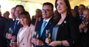 Patricia Bullrich y Victoria Villarruel se cruzaron en la fiesta nacional de España y evitaron saludarse