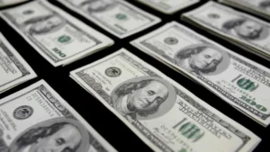 Fuerte baja del dólar oficial tras las elecciones