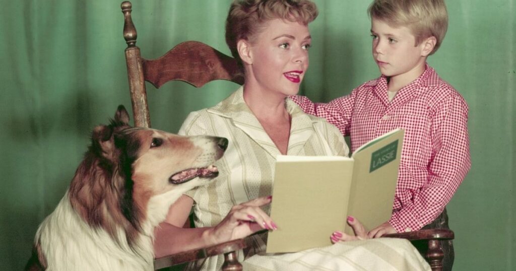 June Lockhart, famosa por series como Lassie y Perdidos en el Espacio