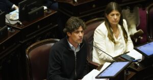 La oposición no se atrevió a la moción de censura contra Guillermo Francos pero le envió una primera advertencia