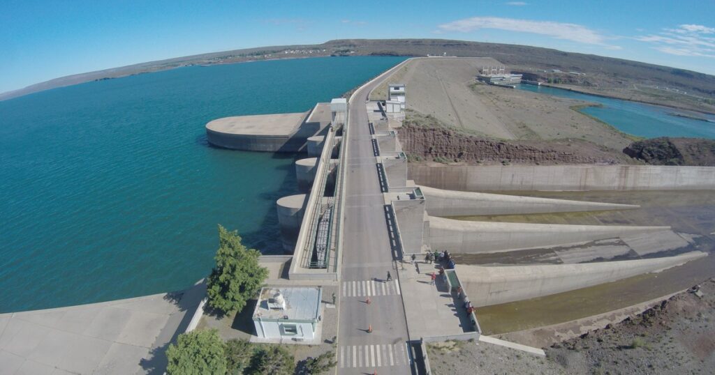 rechazan una oferta y mañana se conocerán los ganadores