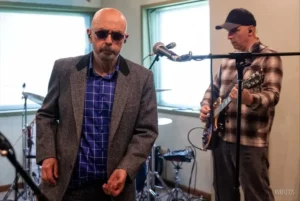 El Indio Solari reaparece con nuevo material musical y una exposición de arte digital