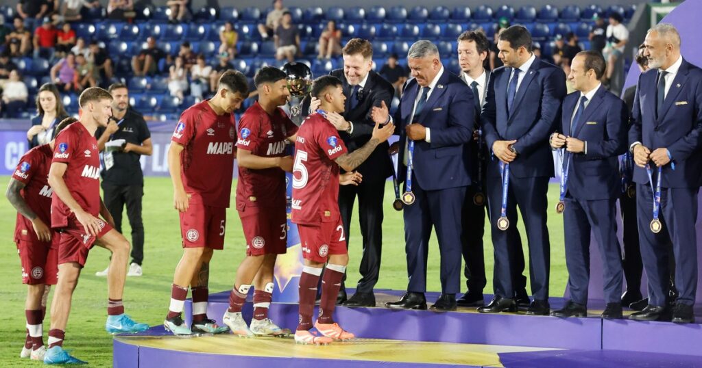 Tigre le hará pasillo de campeón a Lanús por su consagración en la Copa Sudamericana