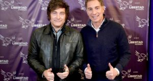 el Presidente reúne a su nuevo Gabinete con Manuel Adorni en el jefatura y Diego Santilli como ministro del Interior