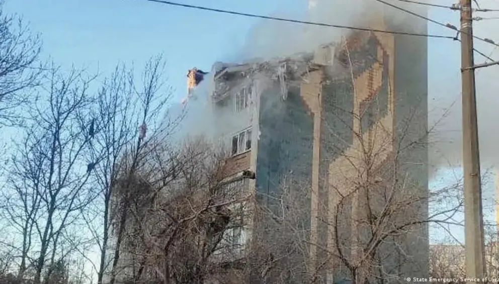 Ucrania: 25 muertos y 73 heridos por bombardeos rusos en la ciudad de Ternópil